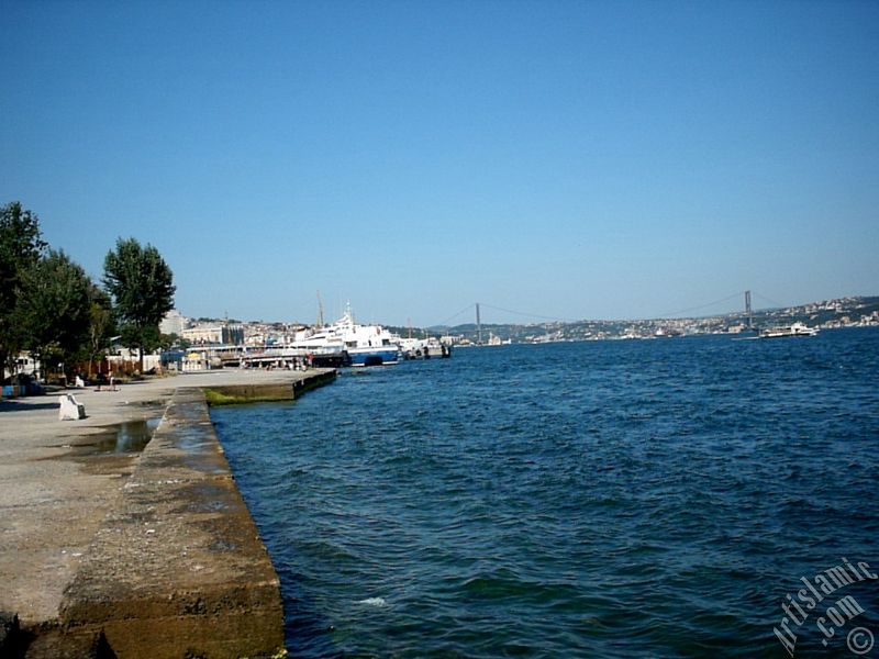 stanbul Kabata sahilinde Fndkl Park`ndan, Kabata skelesi, Boaz Kprs ve skdar srtlarna doru bak.
